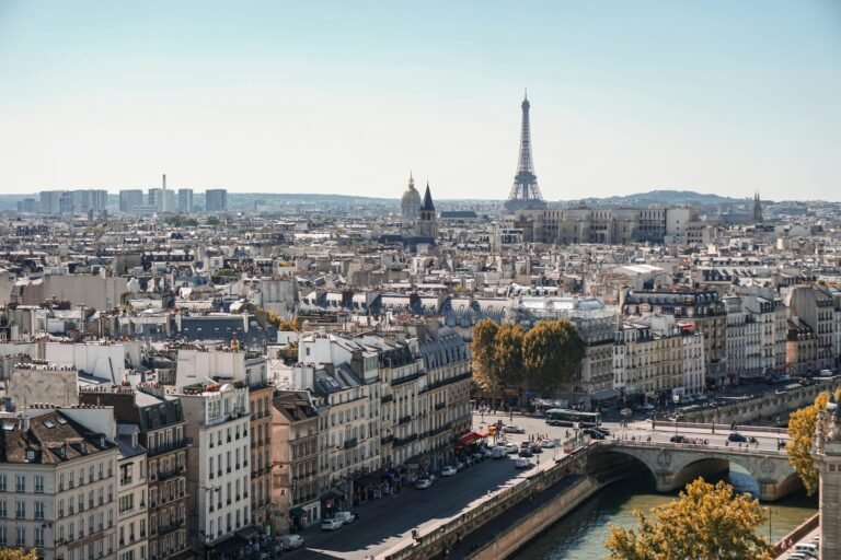 Discovering the Hidden Gems of Paris