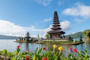 Read more about the article Bali Uncovered: A Journey Beyond the Beaches